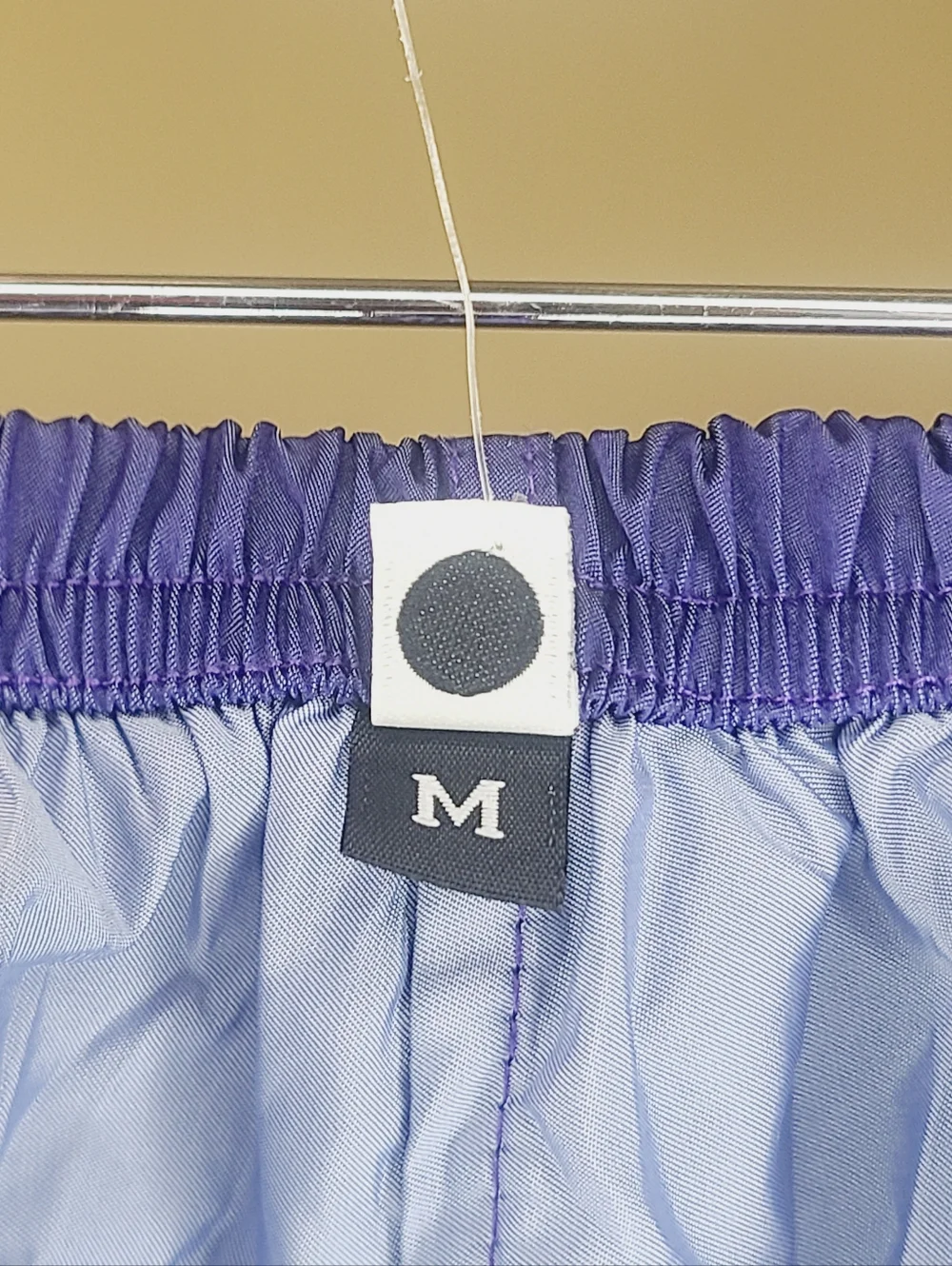NEW Bullet Pointe Shorts - Picture 5 of 8
